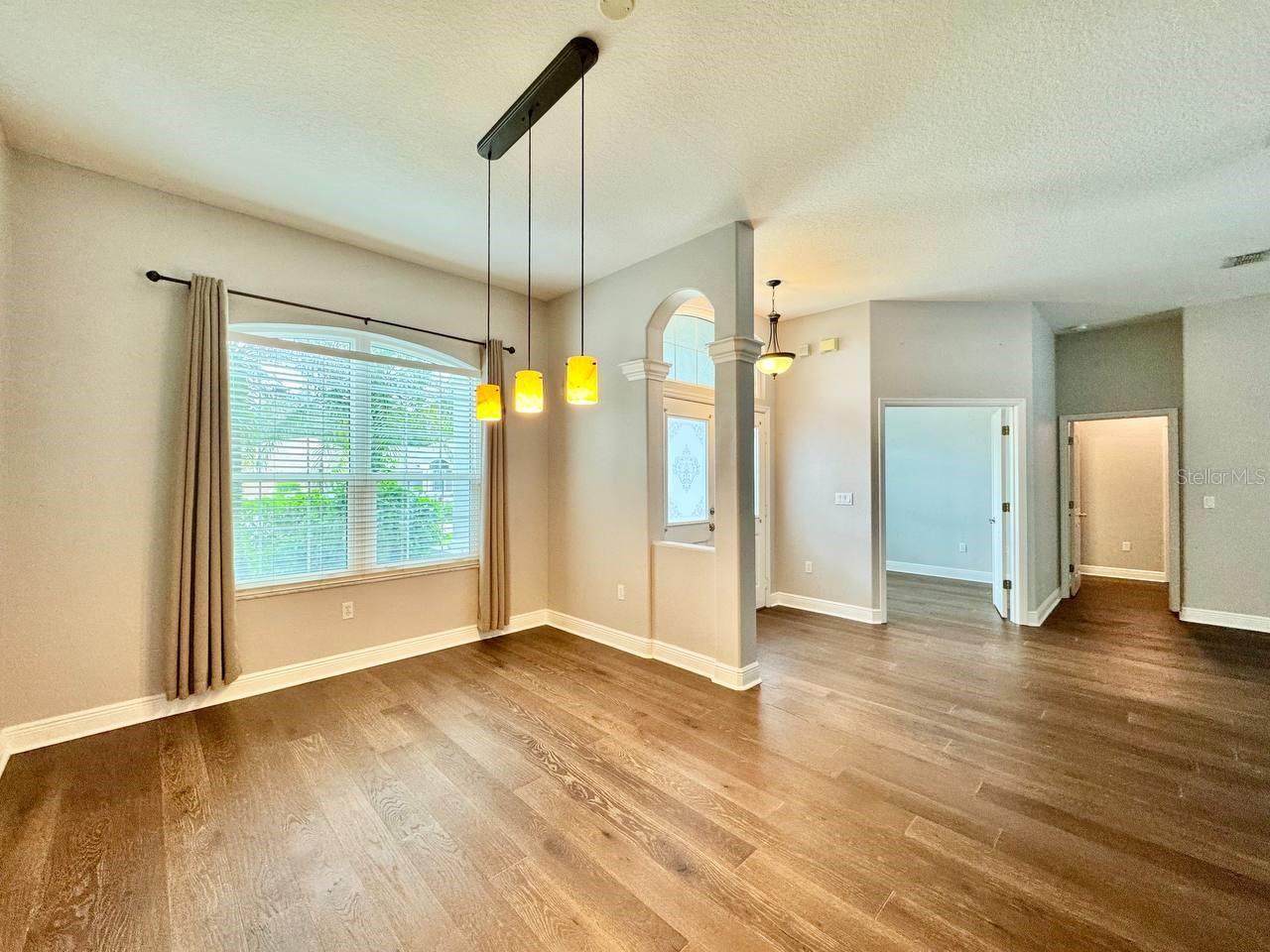 30518 Colehaven Ct Property Photo 9