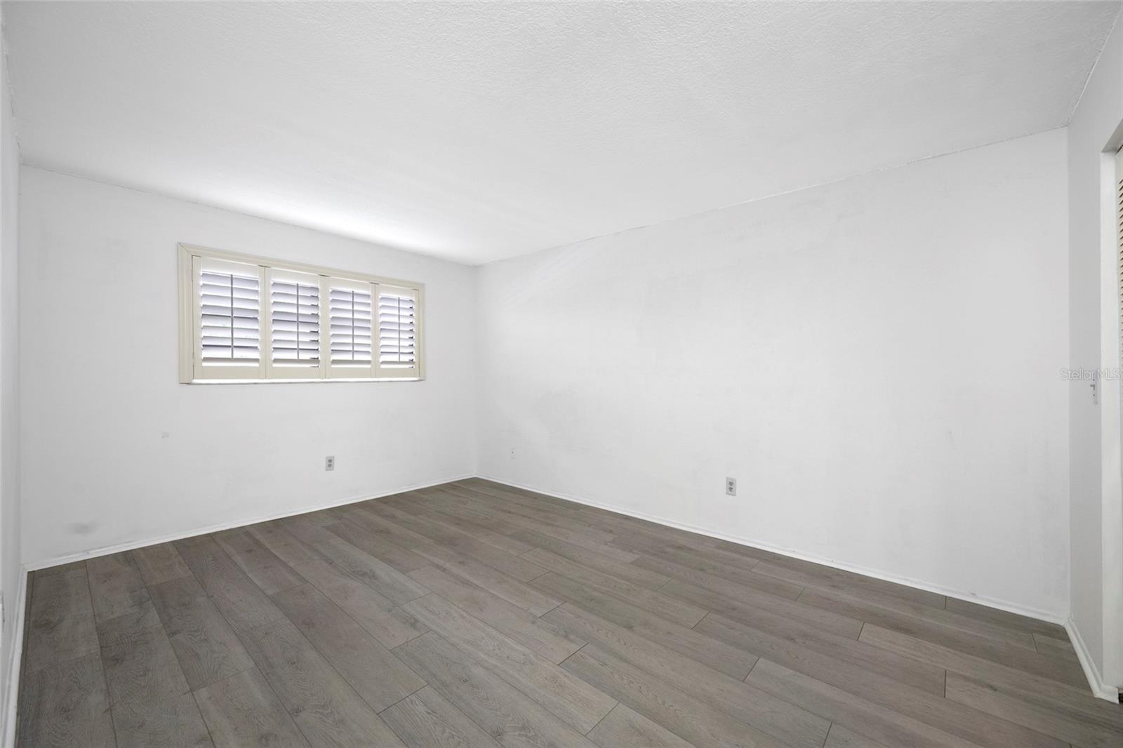 5970 80th St N #409 Property Photo 22