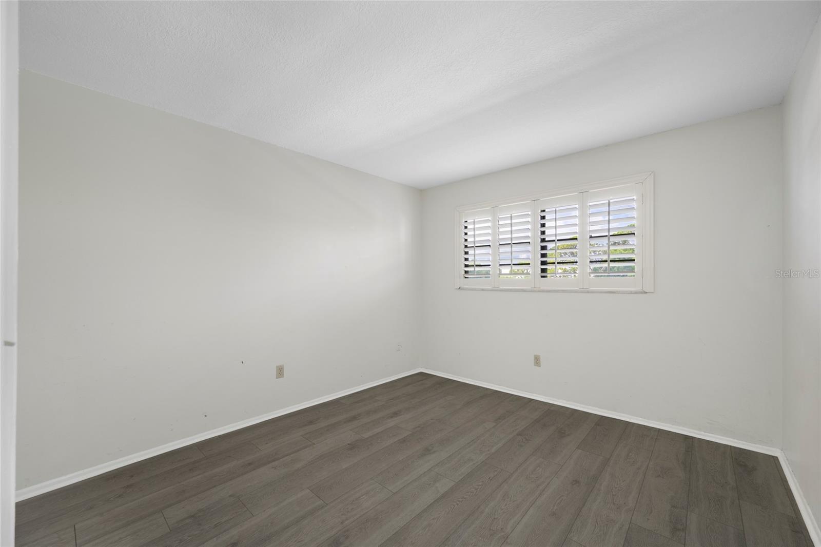 5970 80th St N #409 Property Photo 25