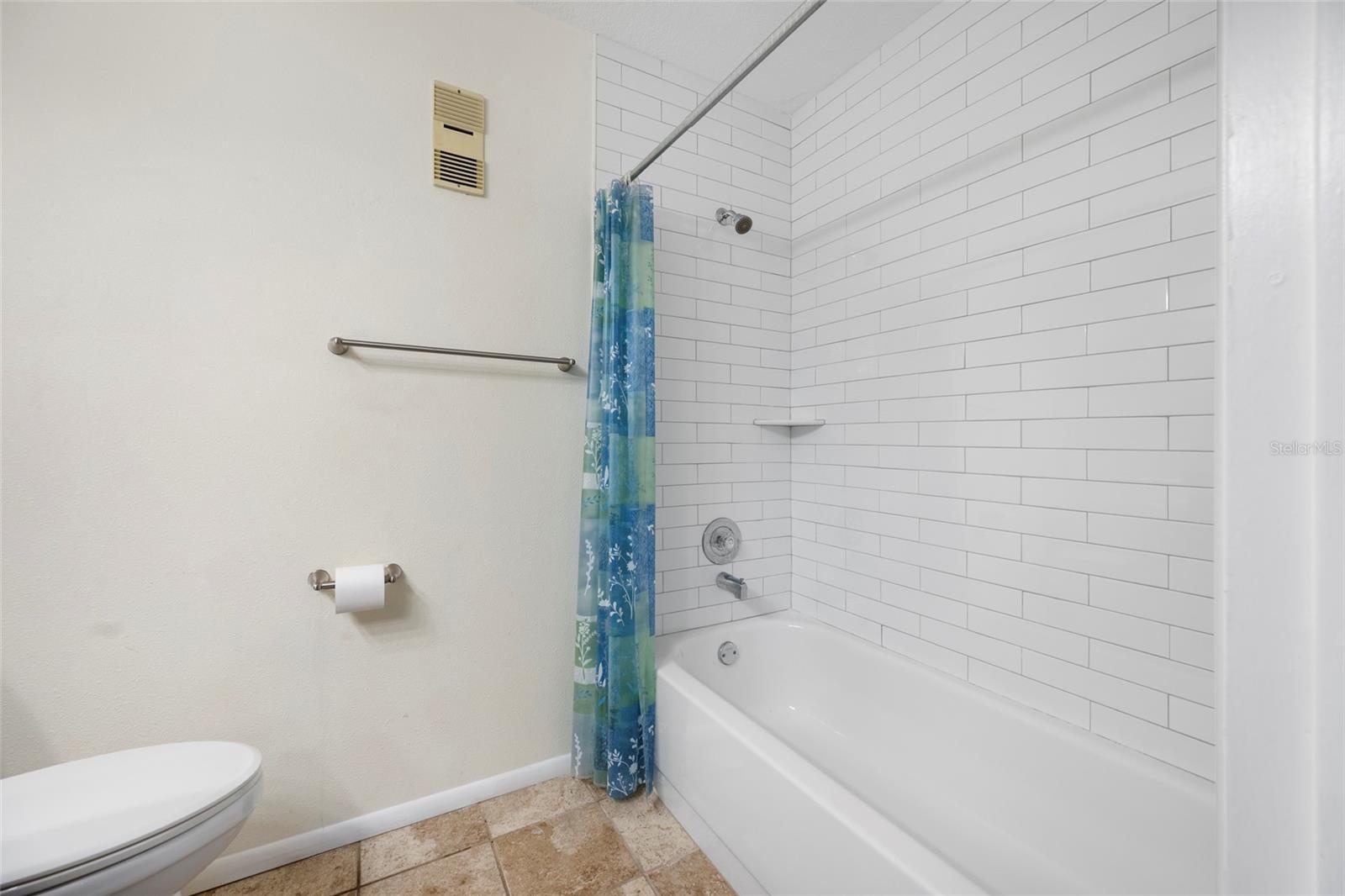 5970 80th St N #409 Property Photo 26