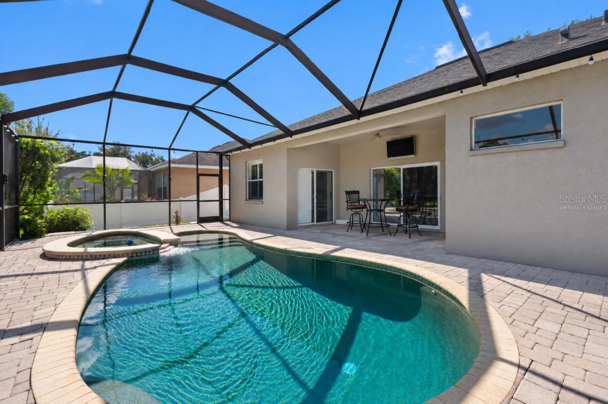 11916 Summer Springs Dr Property Photo 33