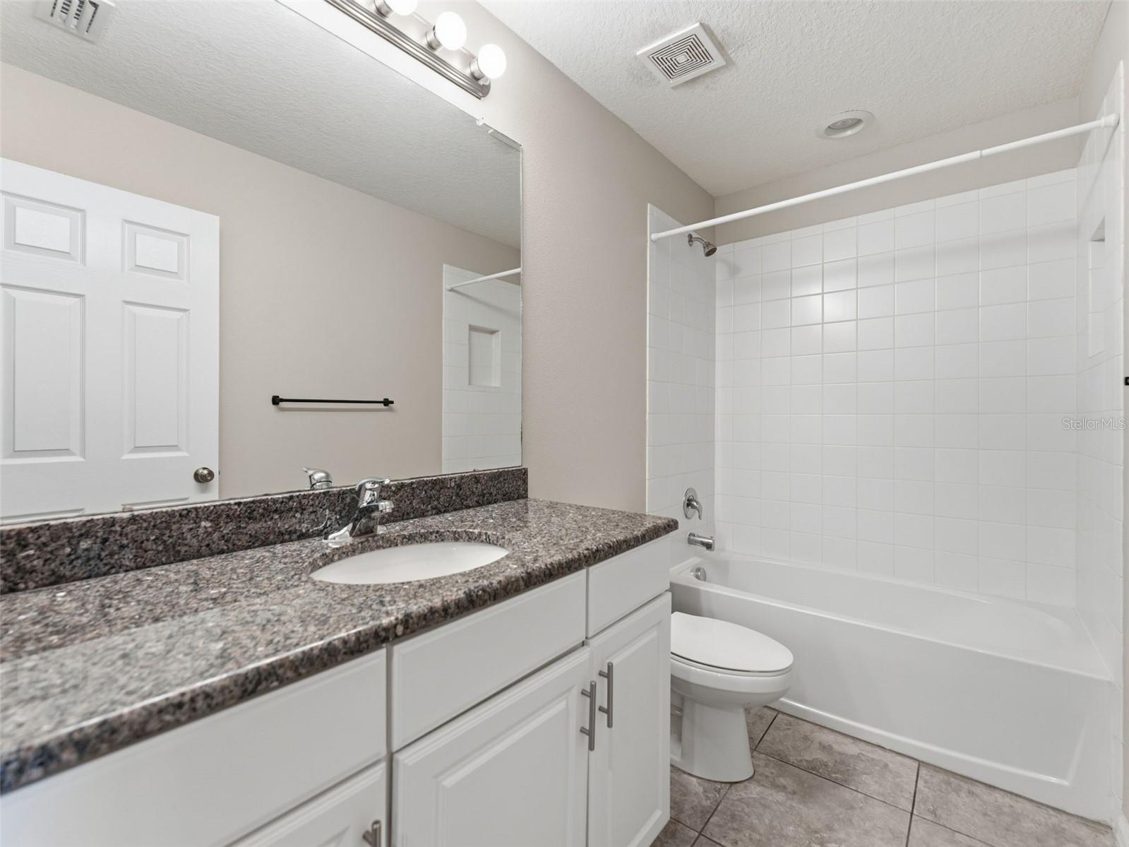7052 Grand Elm Dr Property Photo 14