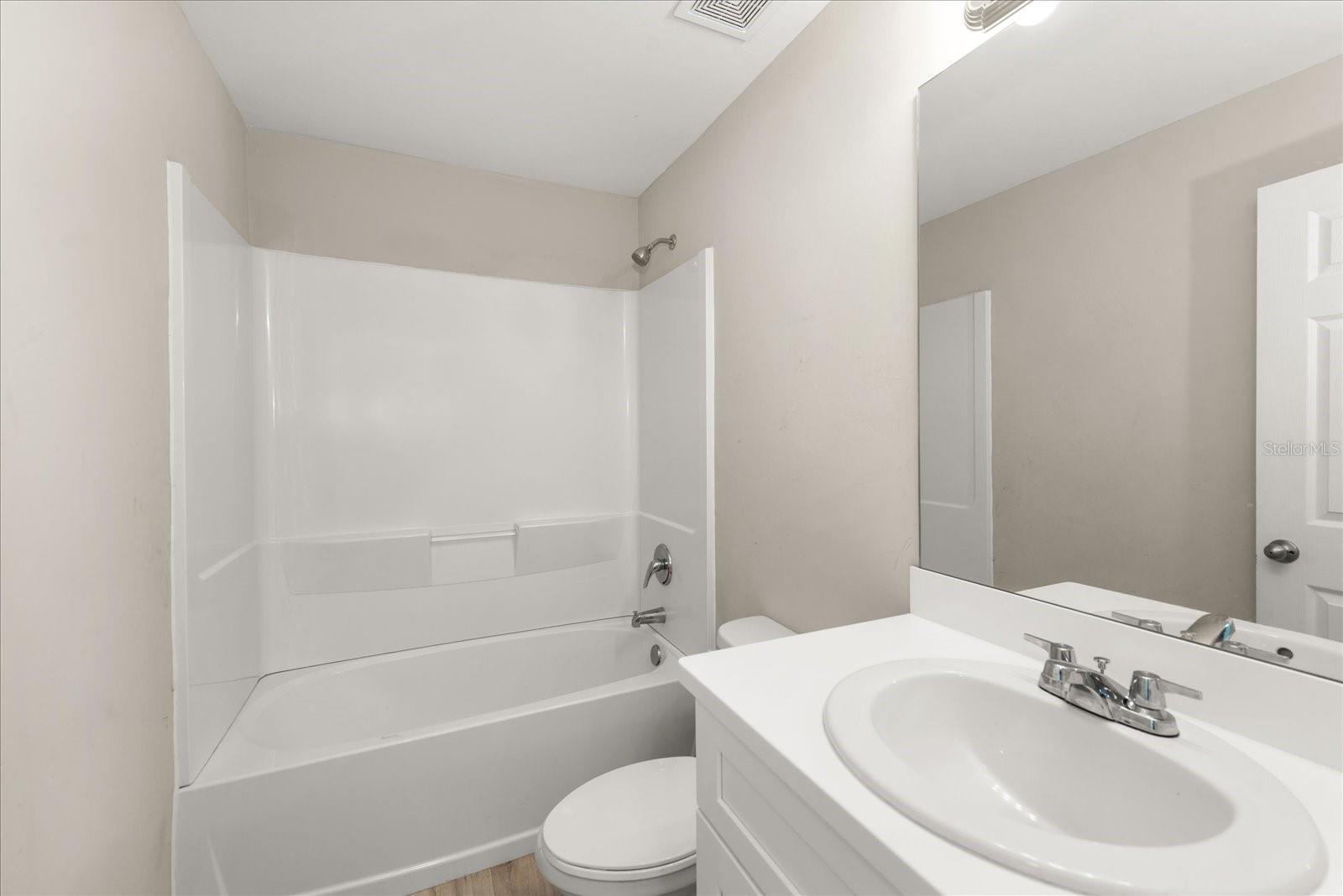 2710 70th St W Property Photo 20