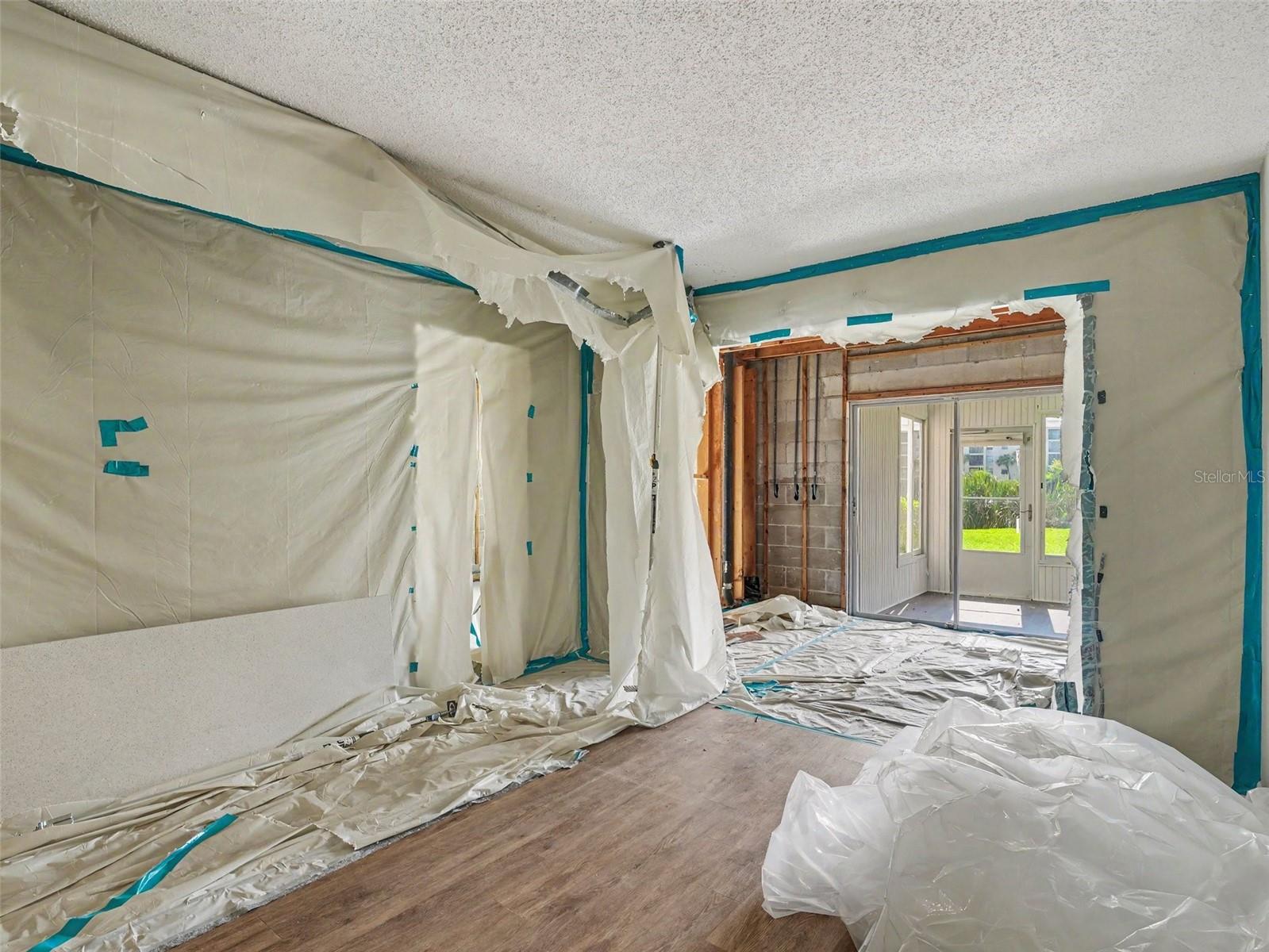 4023 Lake Bayshore Dr #112 Property Photo 13