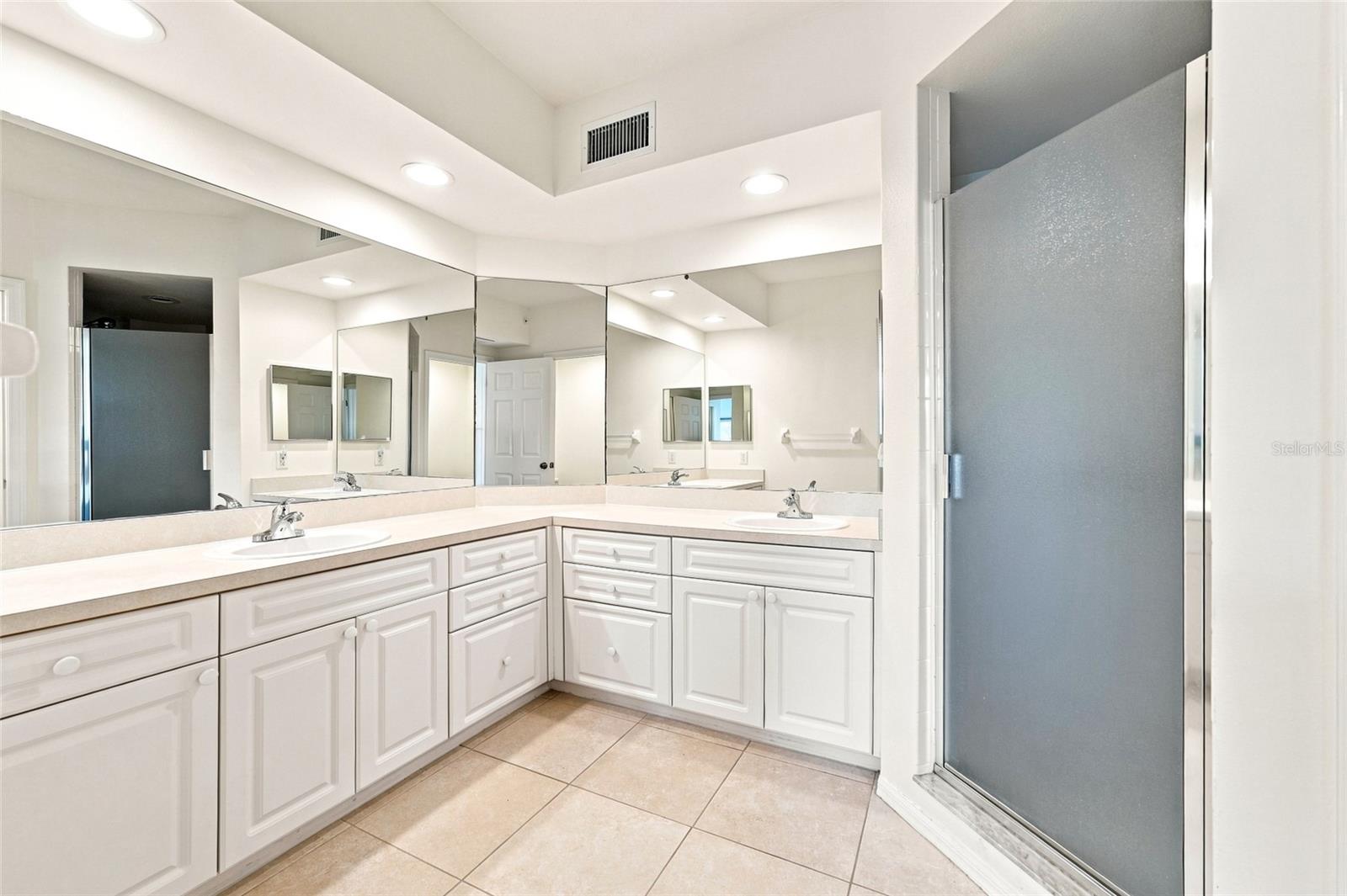 1200 Country Club Dr #4201 Property Photo 22