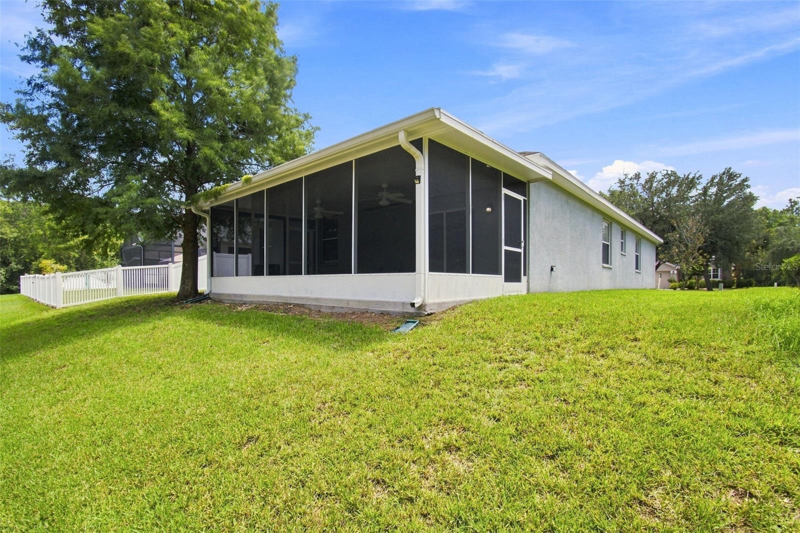 12118 Colony Lakes Blvd Property Photo 14