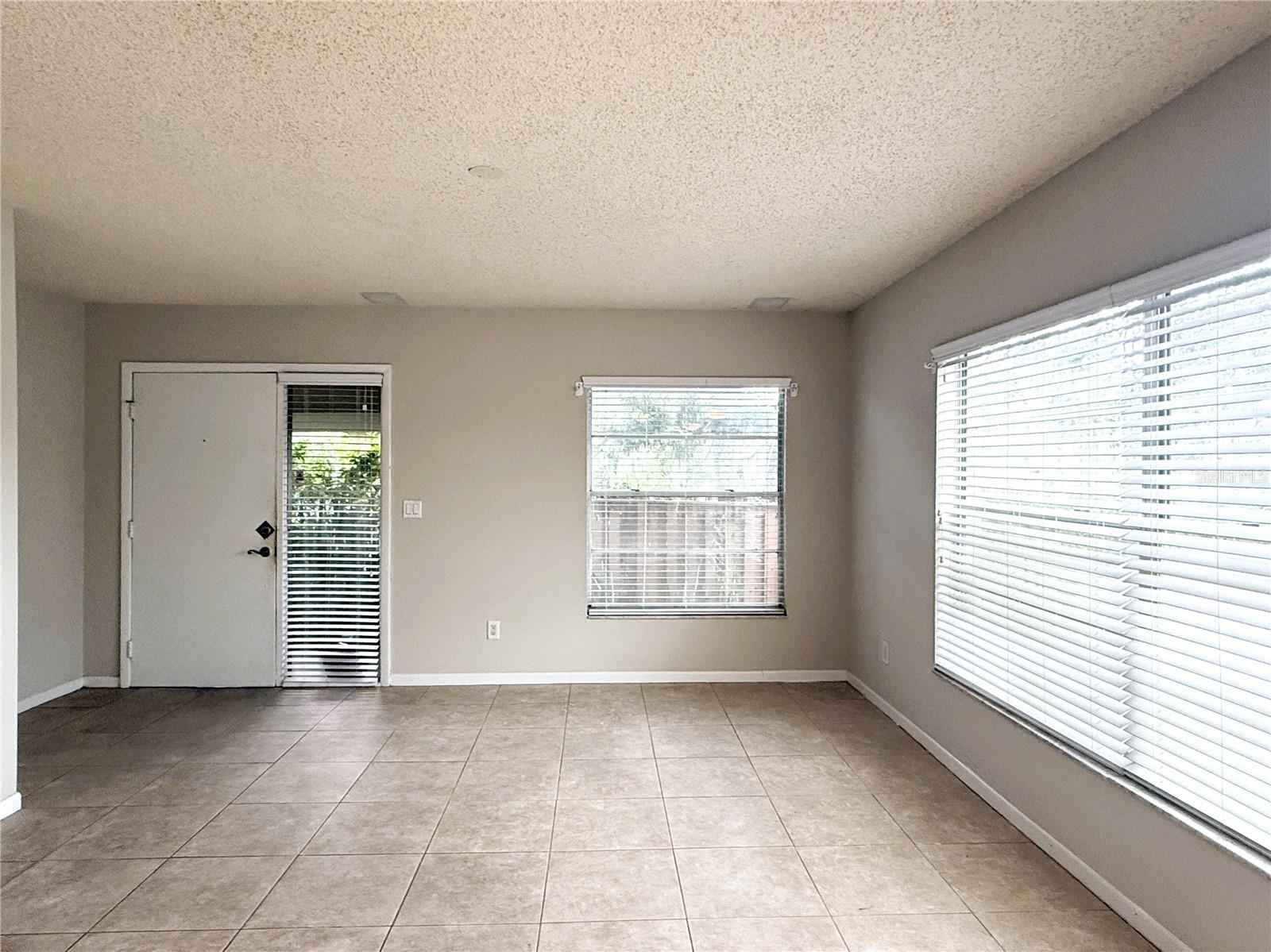 15502 Morning Dr Property Photo 2