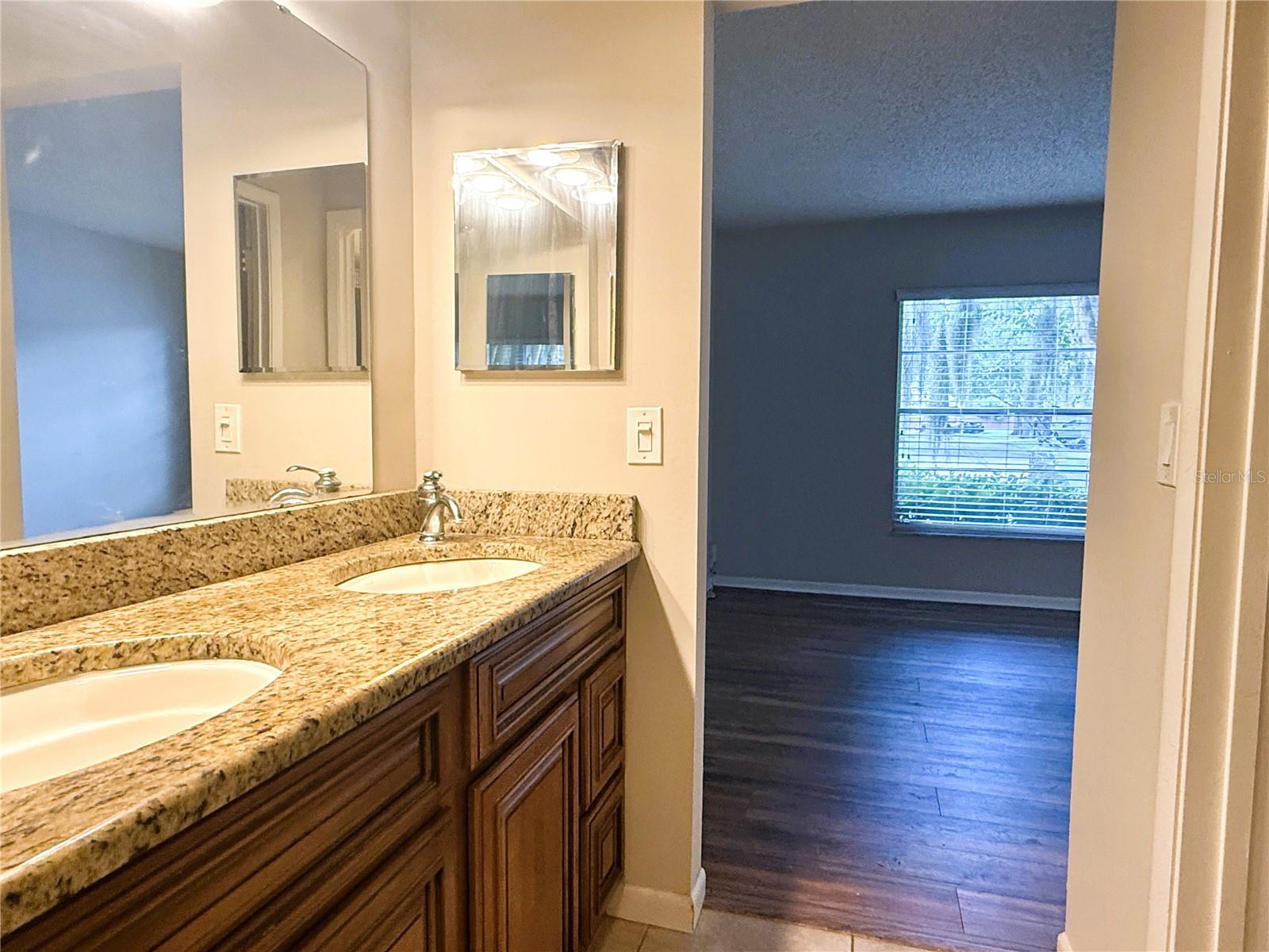 15502 Morning Dr Property Photo 12