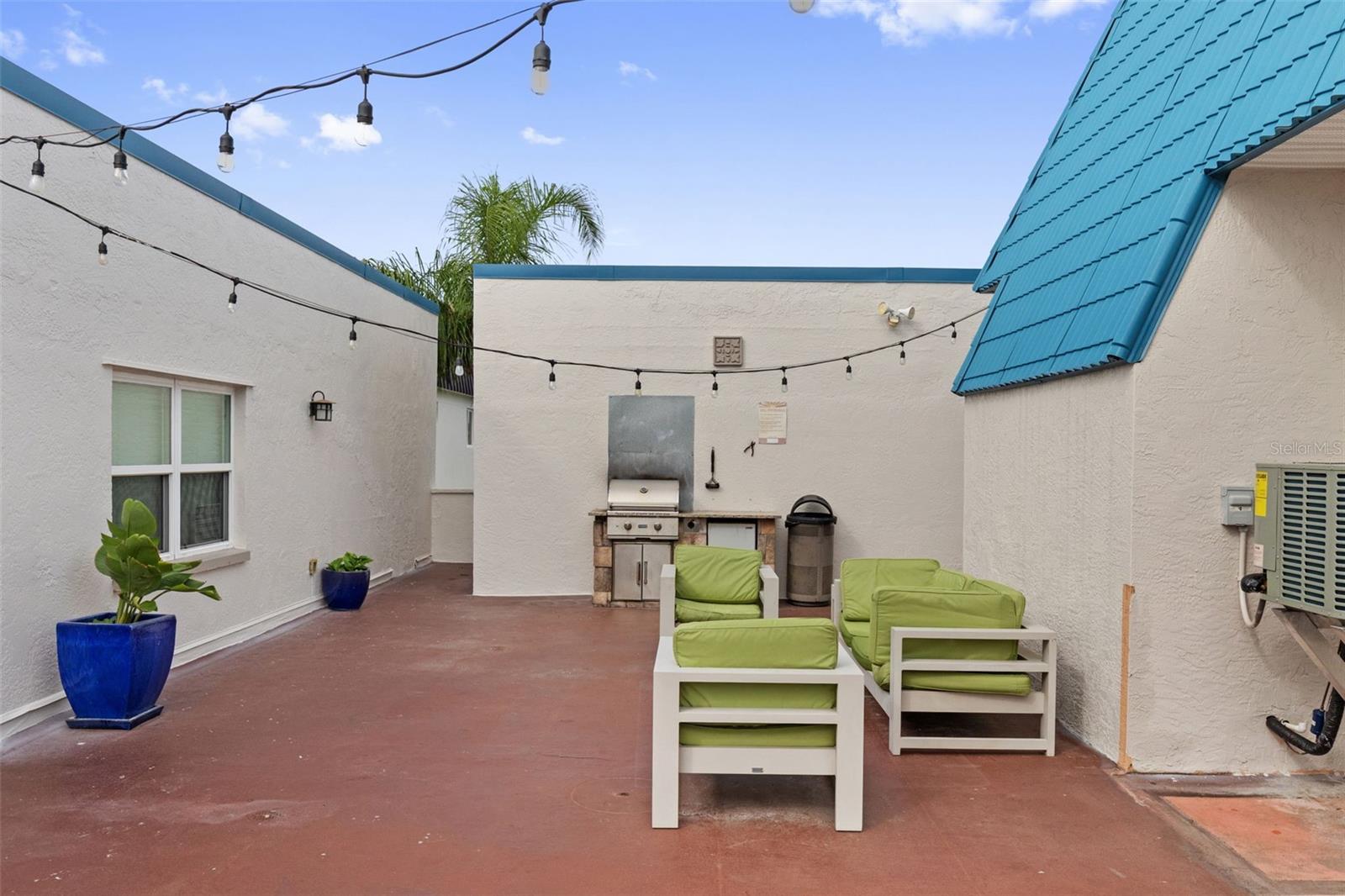 17035 Gulf Blvd #116 Property Photo 33