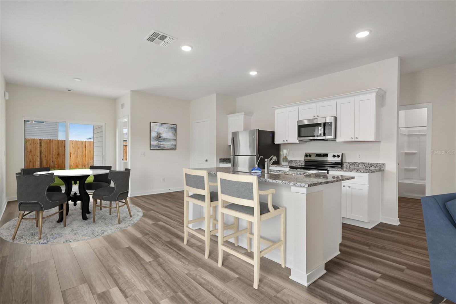 10534 Curving Creek Loop Property Photo 7