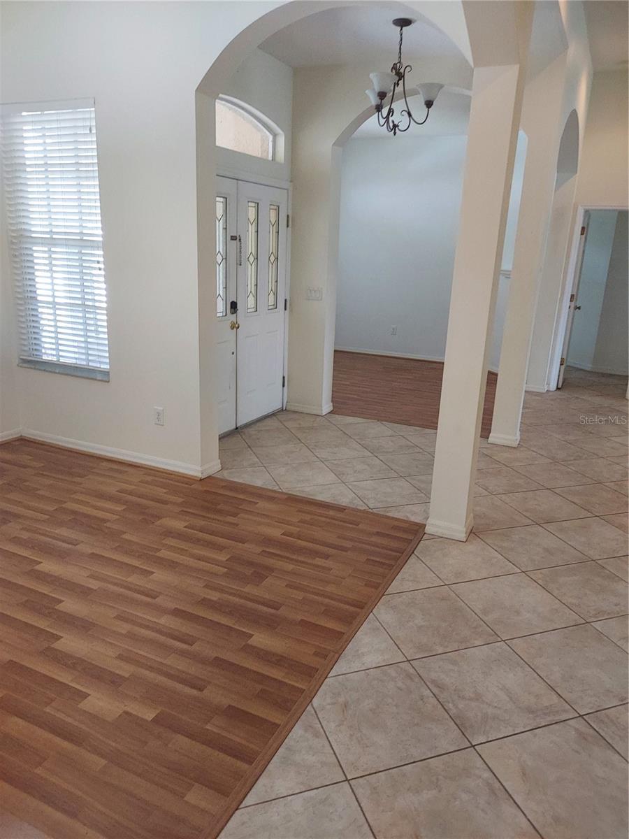 1003 Lumsden Trace Cir Property Photo 17