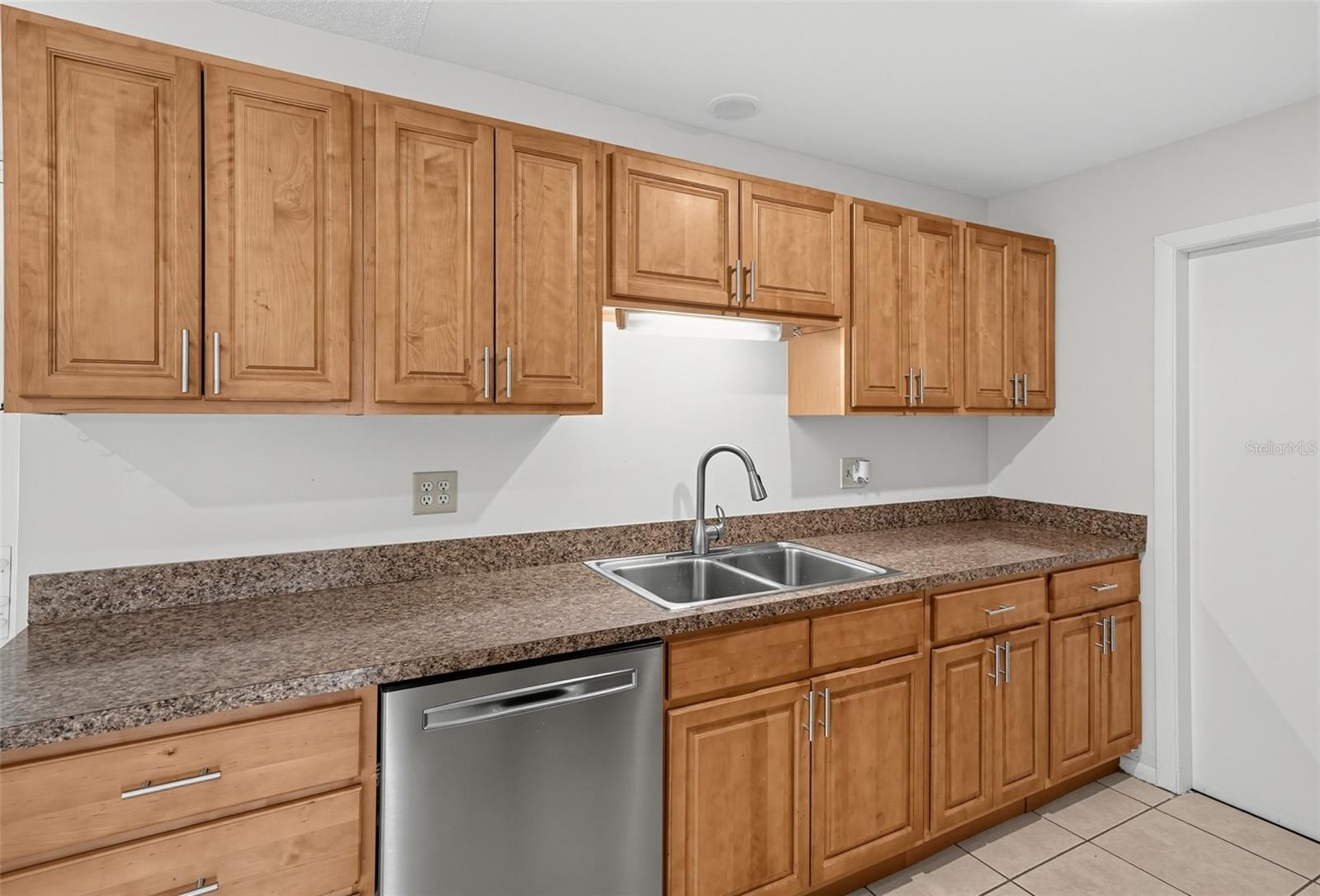 461 Mercer St Nw Property Photo 7