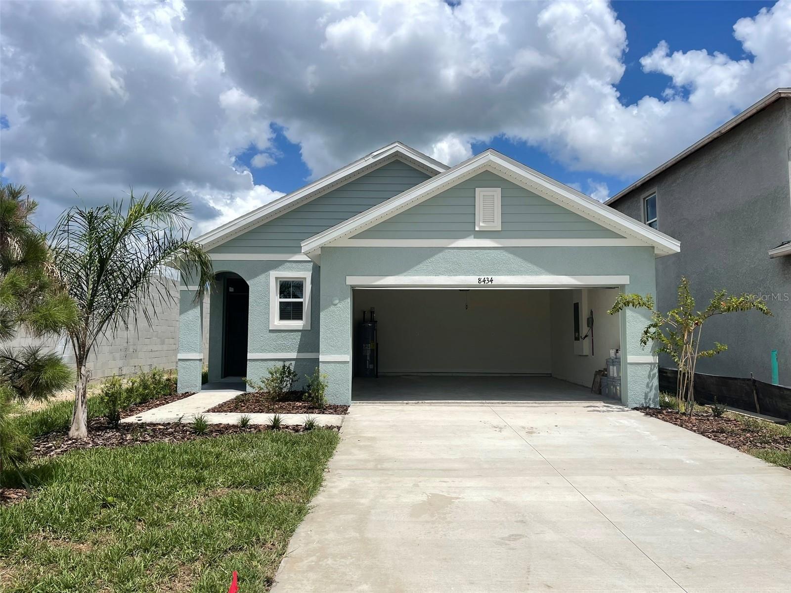 8434 HARDY BAY LOOP Property Photo 1