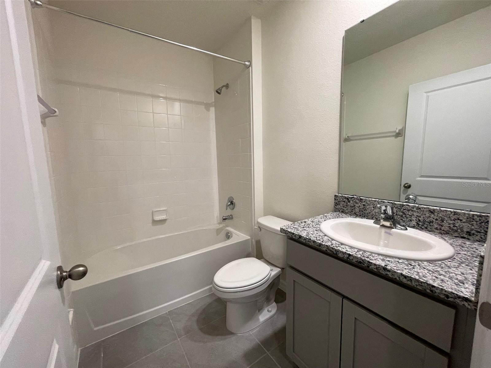8434 Hardy Bay Loop Property Photo 14