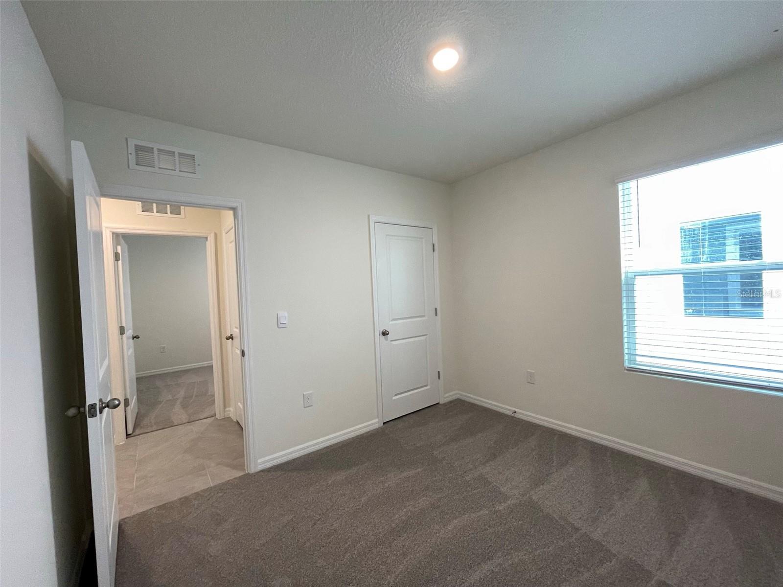 8434 Hardy Bay Loop Property Photo 15
