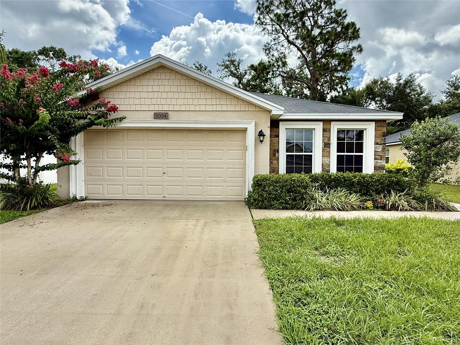 6054 Merrifield Dr Property Photo 2