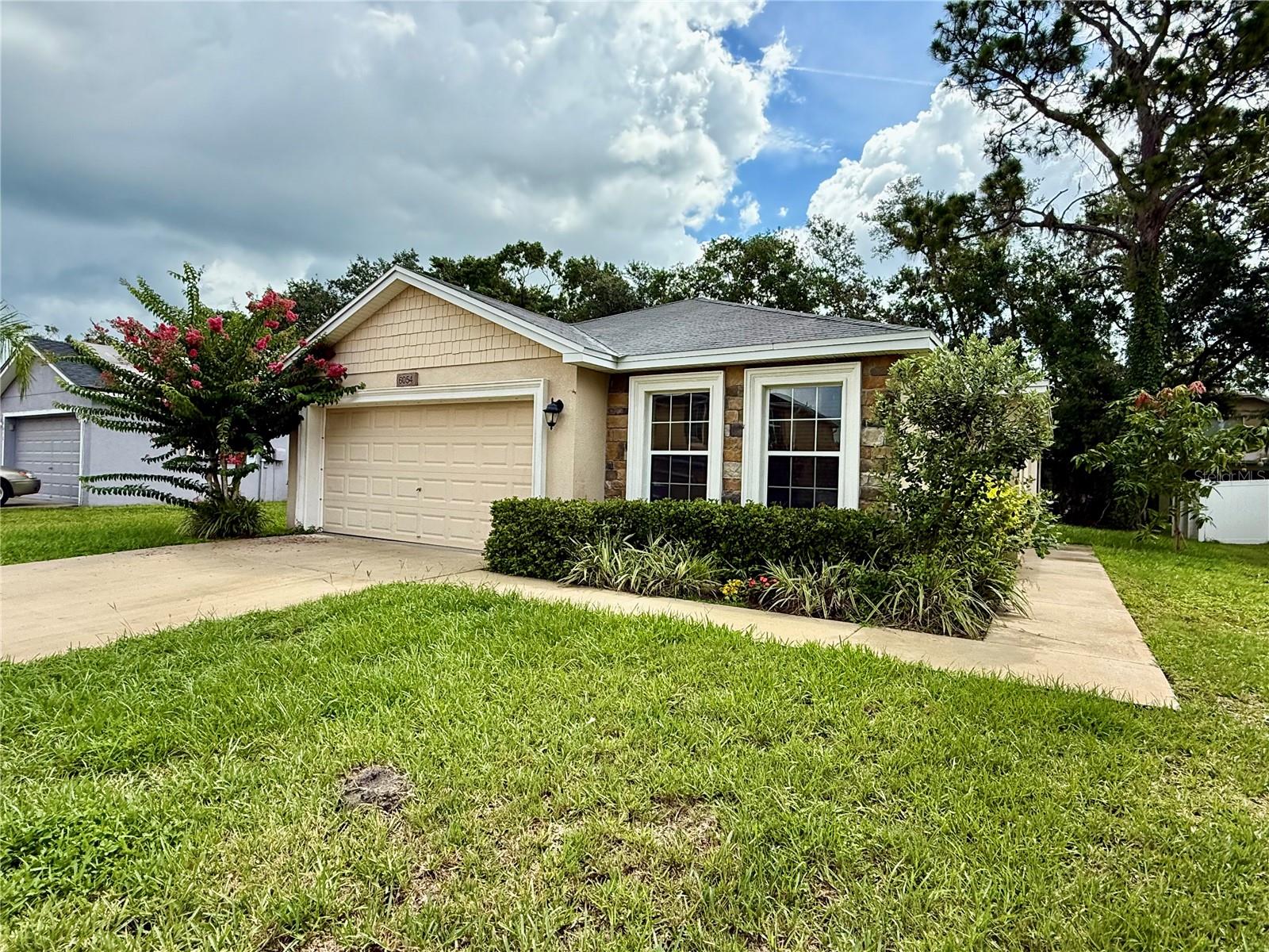 6054 Merrifield Dr Property Photo 3