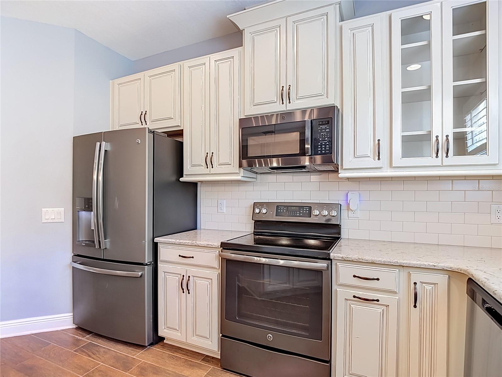 30305 Southwell Ln Property Photo 6