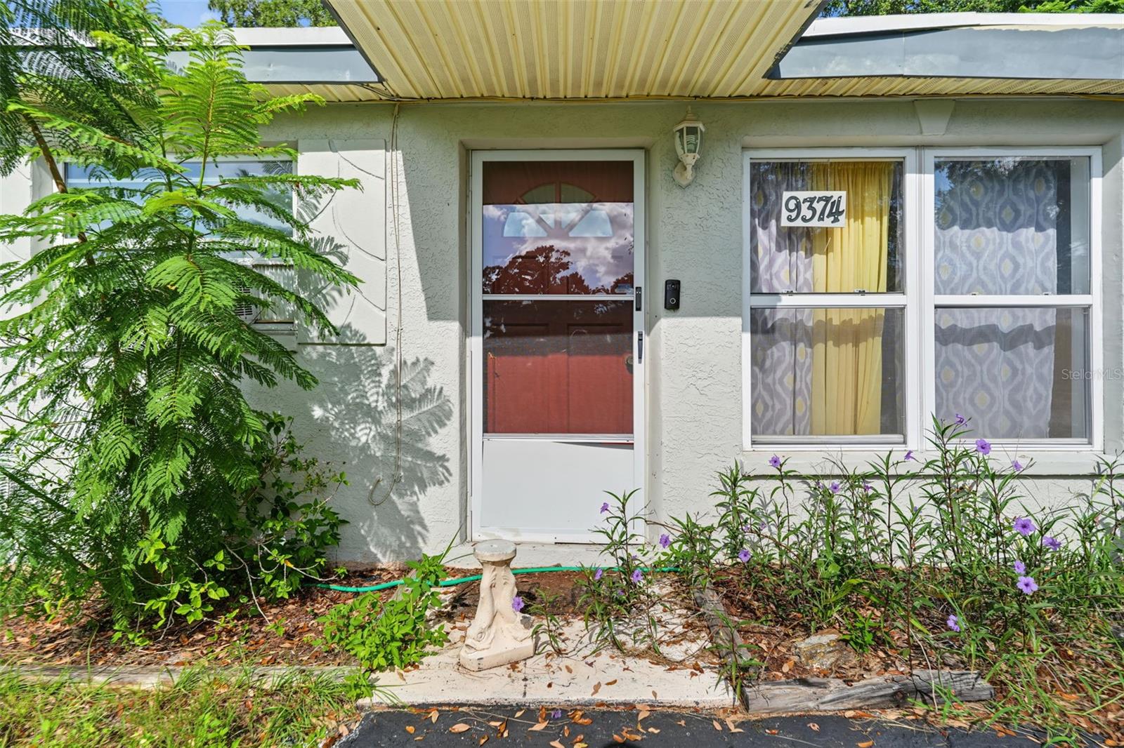 9374 84th St Property Photo 4