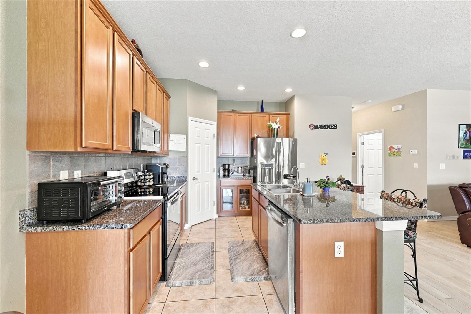 803 Parker Den Dr Property Photo 12