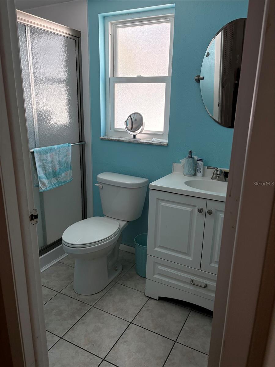 2564 Surrey Dr Property Photo 5