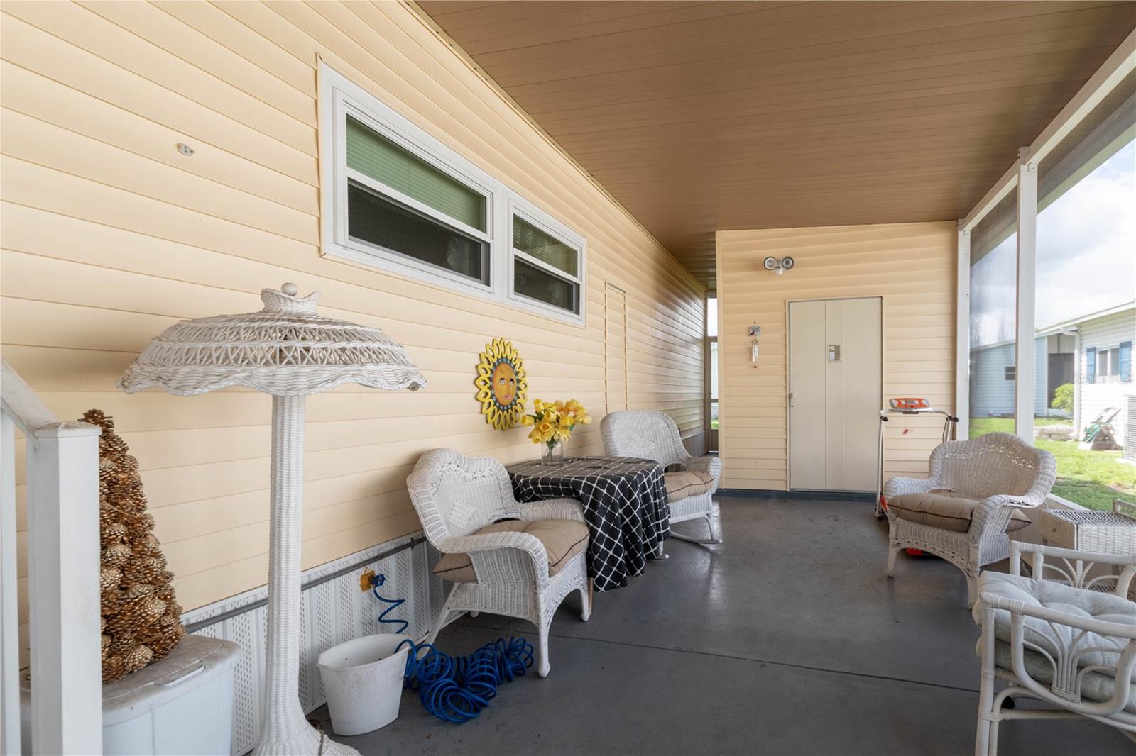 392 Cobia Way Property Photo 3
