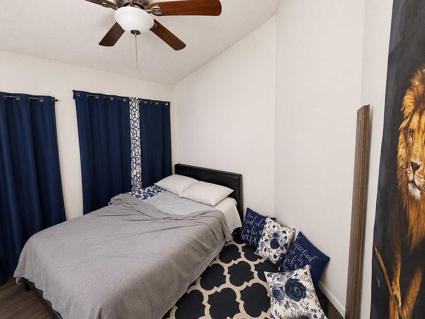 33 Peachtree Pl Property Photo 12