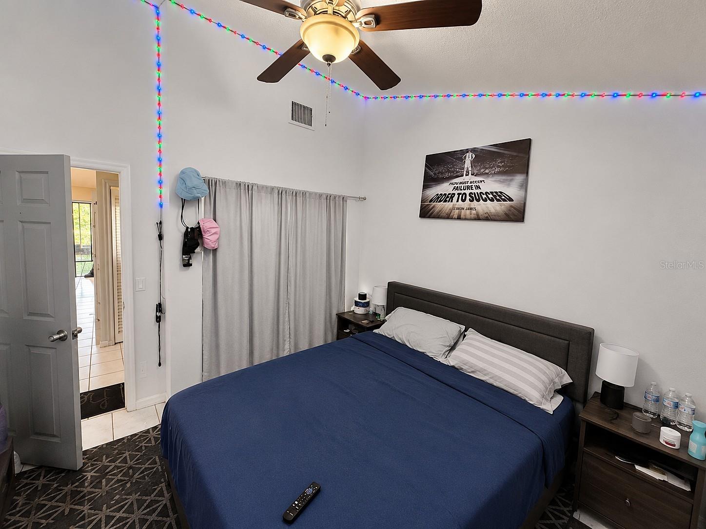 33 Peachtree Pl Property Photo 16