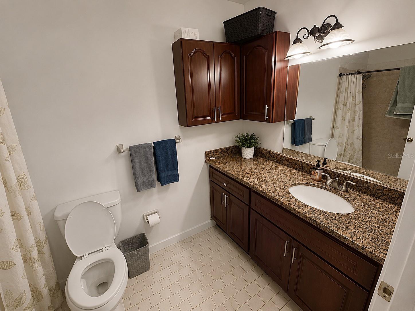 33 Peachtree Pl Property Photo 20
