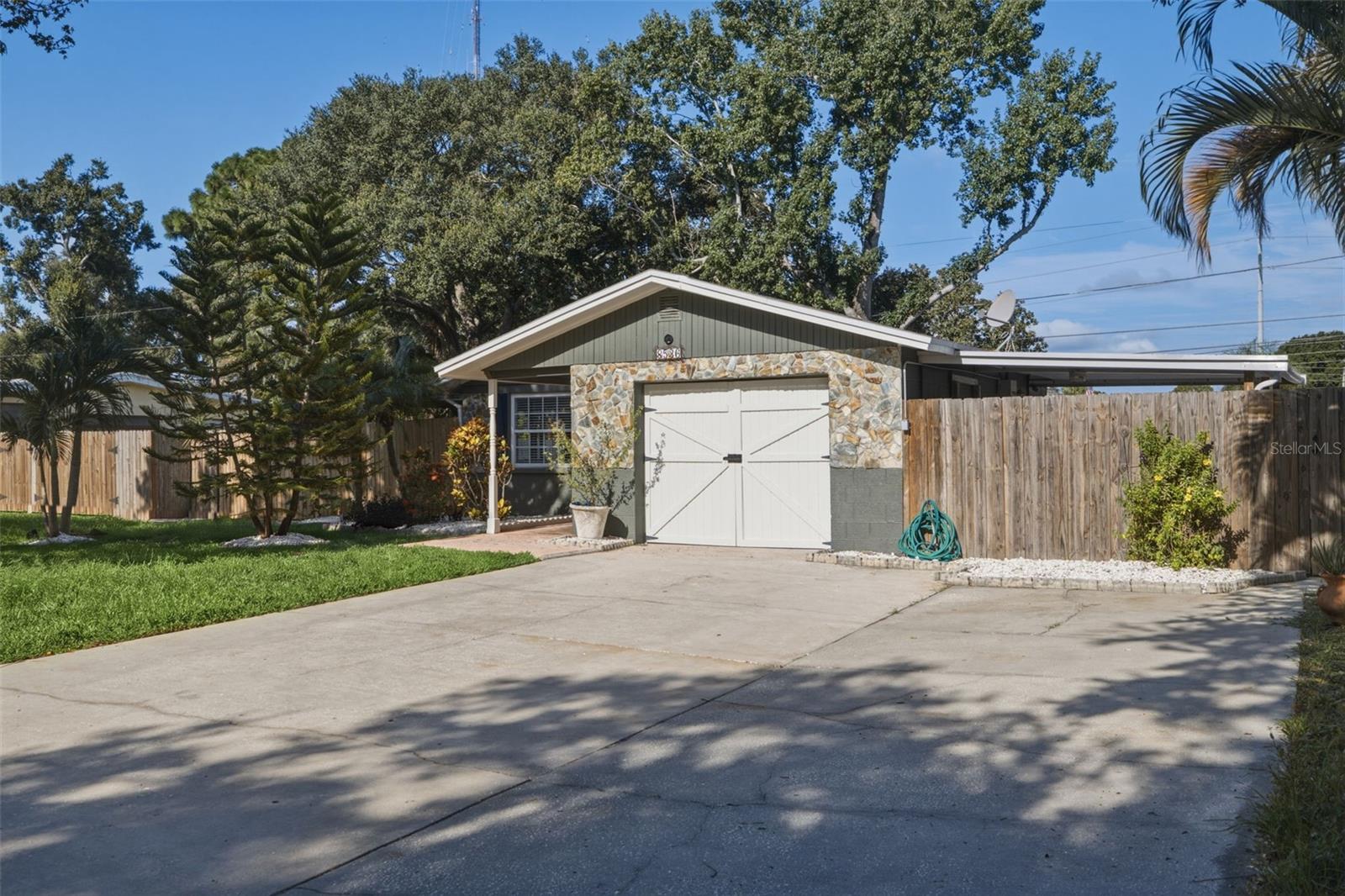 8536 Quail Rd Property Photo 1