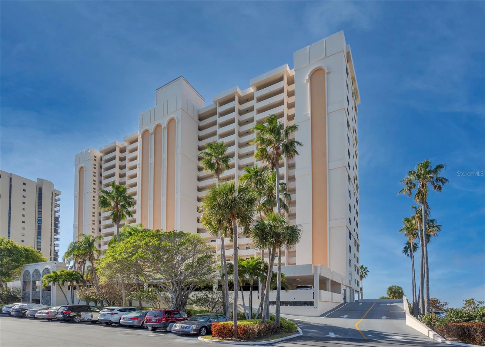 1270 GULF BLVD #1505 Property Photo 1