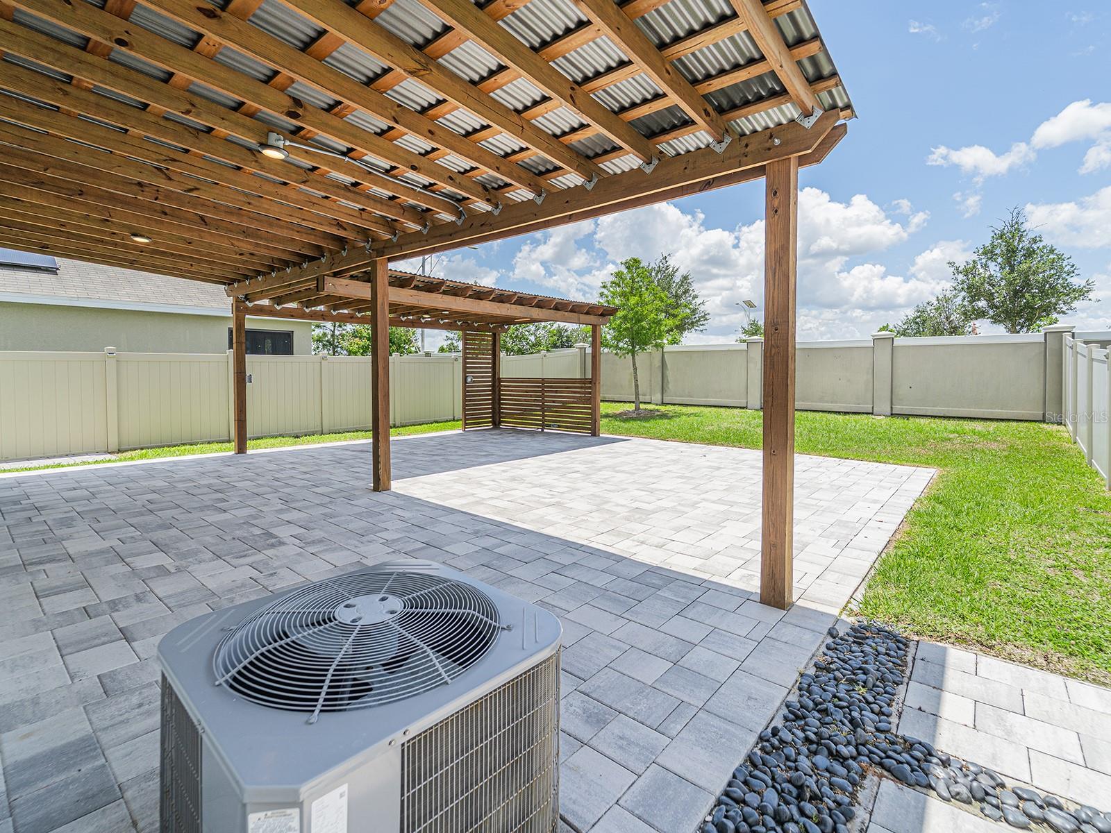 31448 Penny Surf Loop Property Photo 15