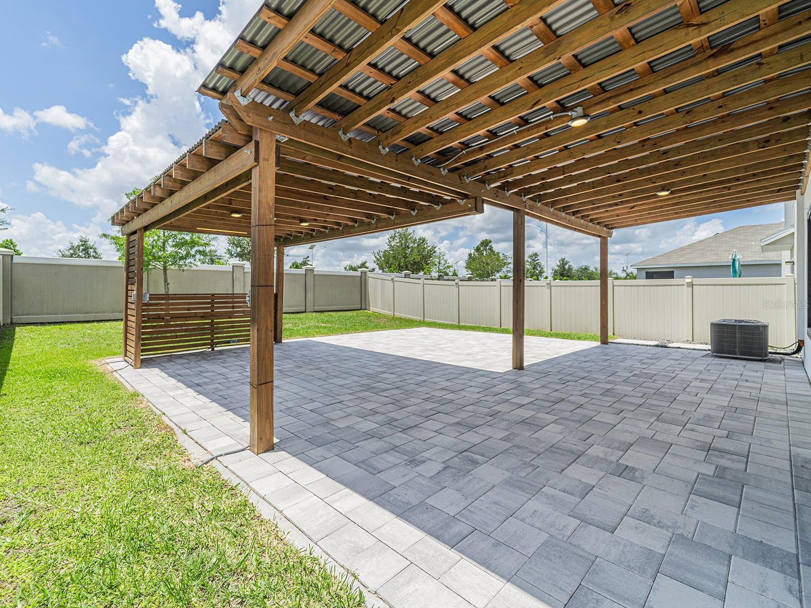 31448 Penny Surf Loop Property Photo 20