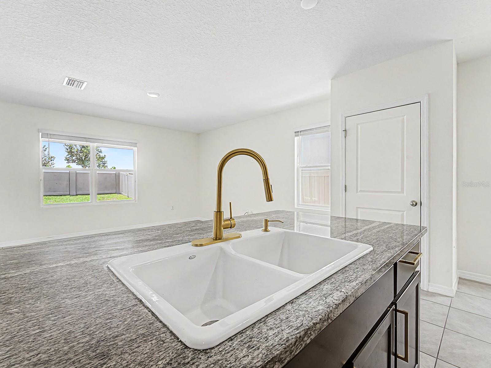 31448 Penny Surf Loop Property Photo 42
