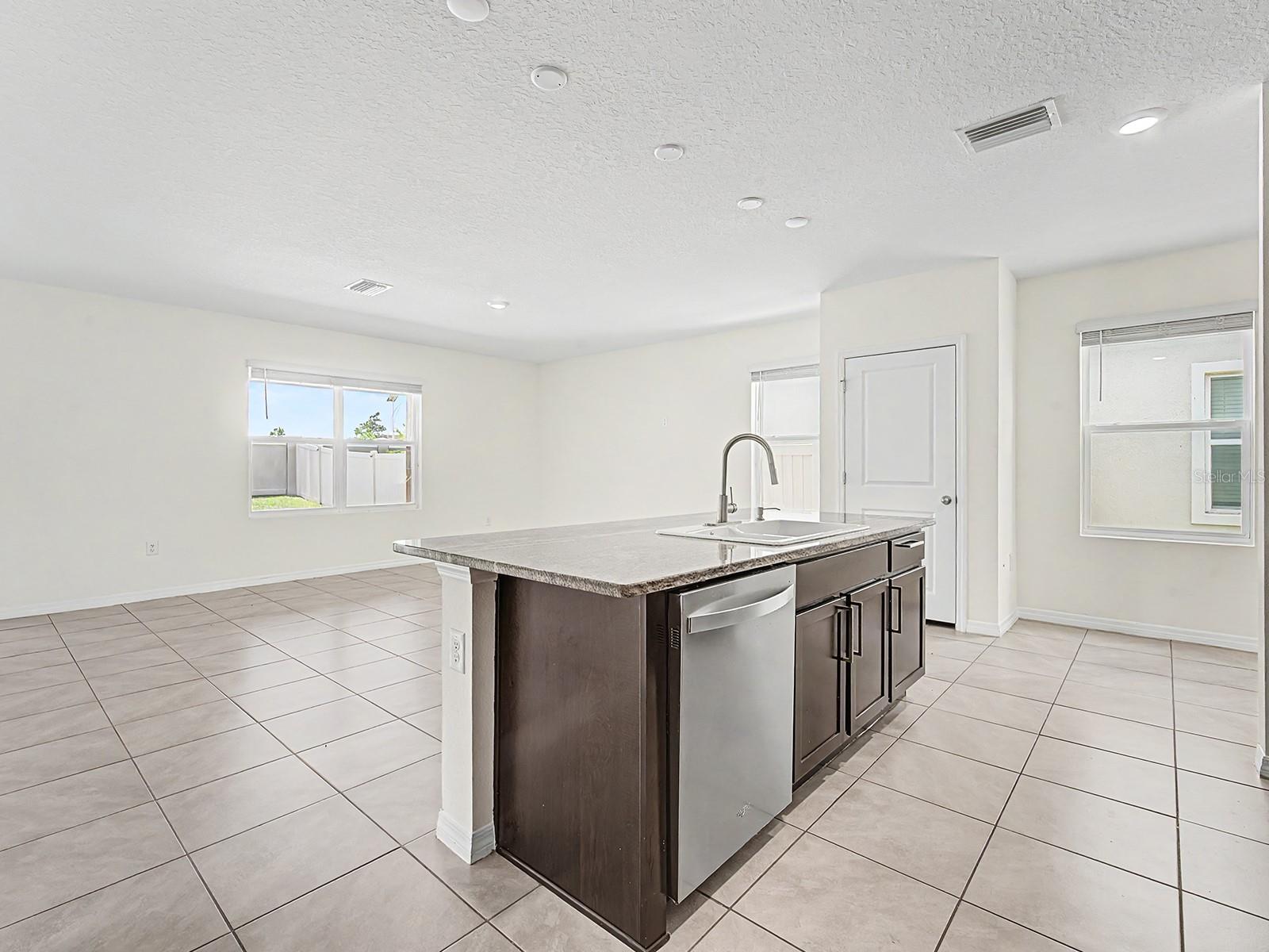 31448 Penny Surf Loop Property Photo 43