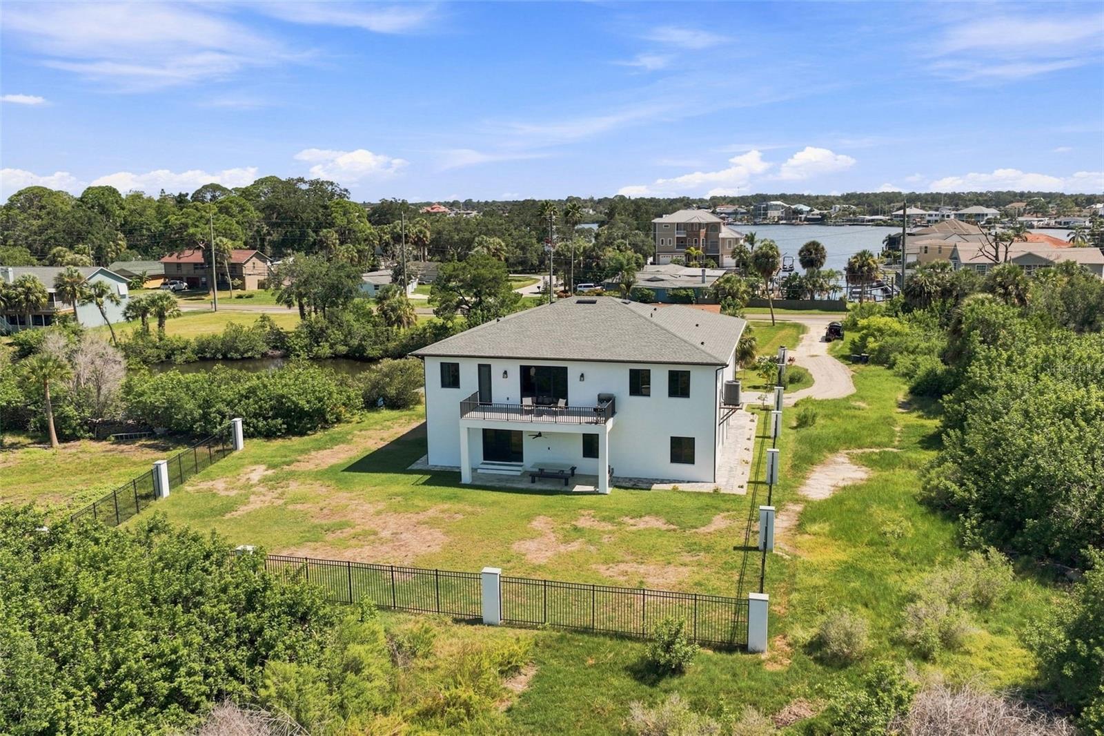 5035 Bay Blvd Property Photo 2