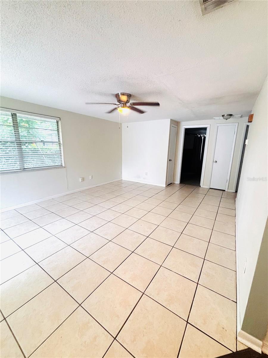 4824 8th St Property Photo 15