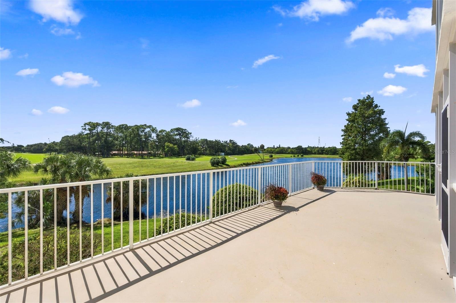 1200 COUNTRY CLUB DR #2106 Property Photo 1