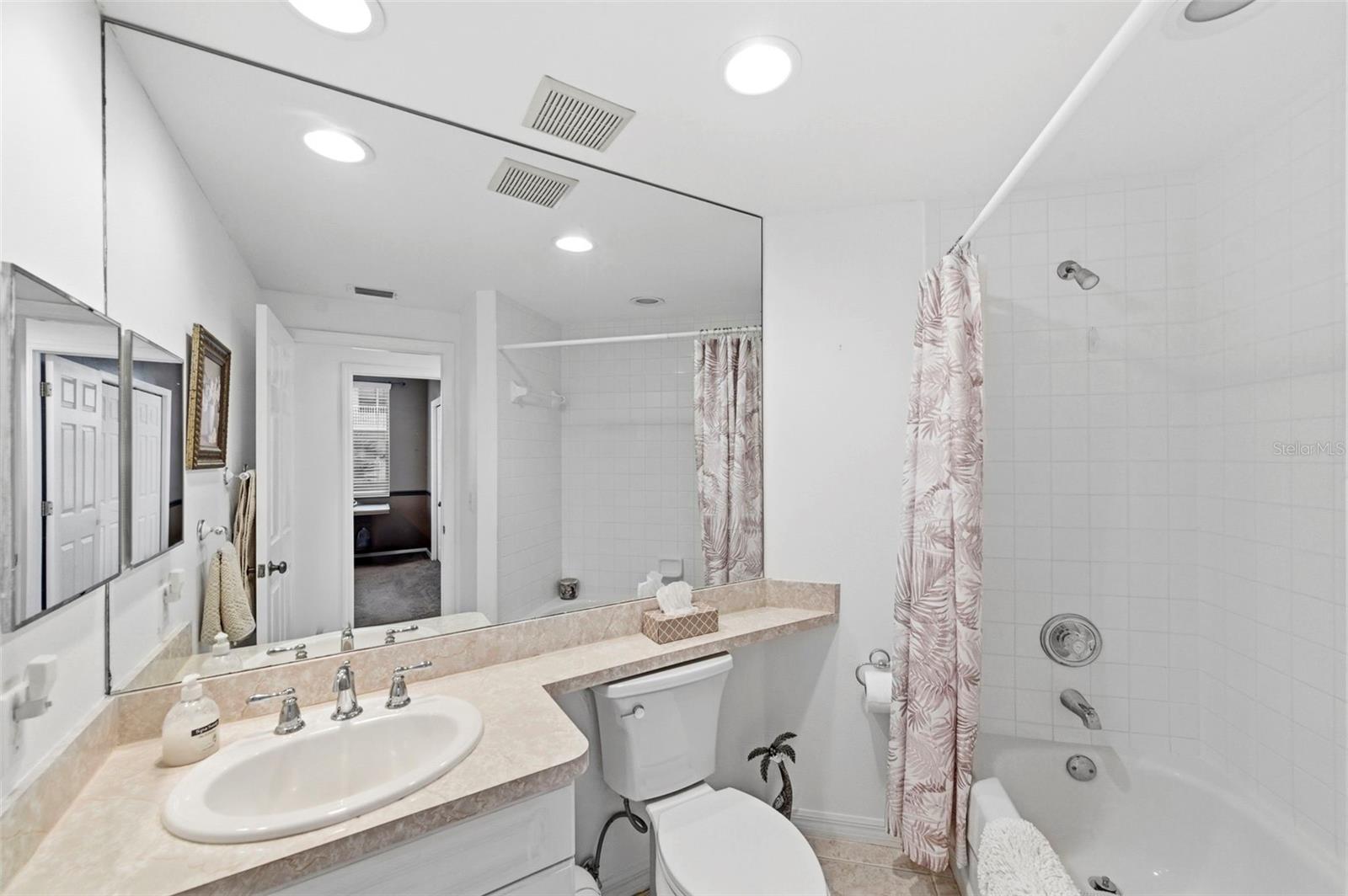 1200 Country Club Dr #2106 Property Photo 17
