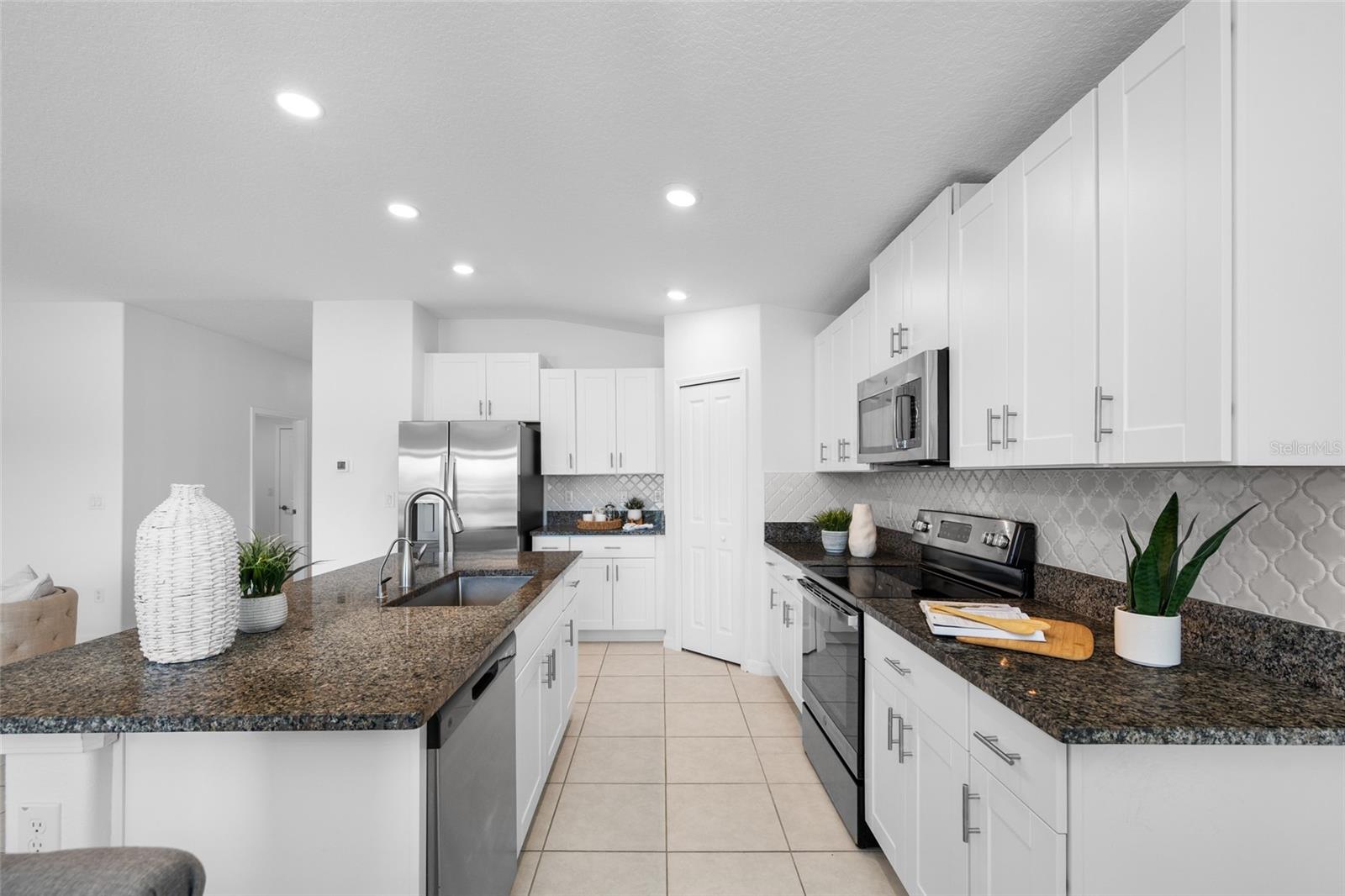 13243 Great Plains Dr Property Photo 41