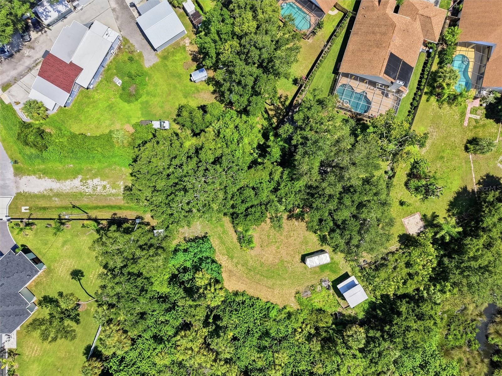 6750 E Creek Property Photo 1