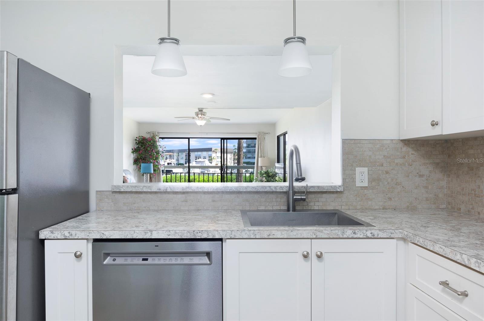 7903 Sailboat Key Blvd S #102 Property Photo 6