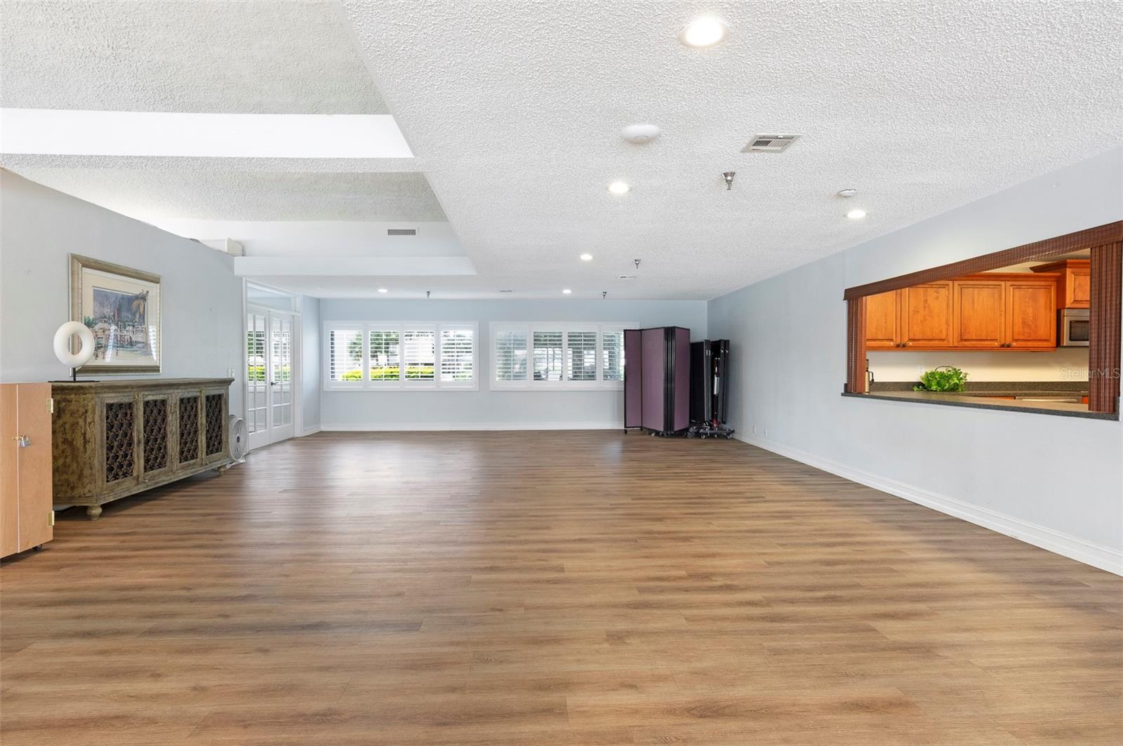 7903 Sailboat Key Blvd S #102 Property Photo 43
