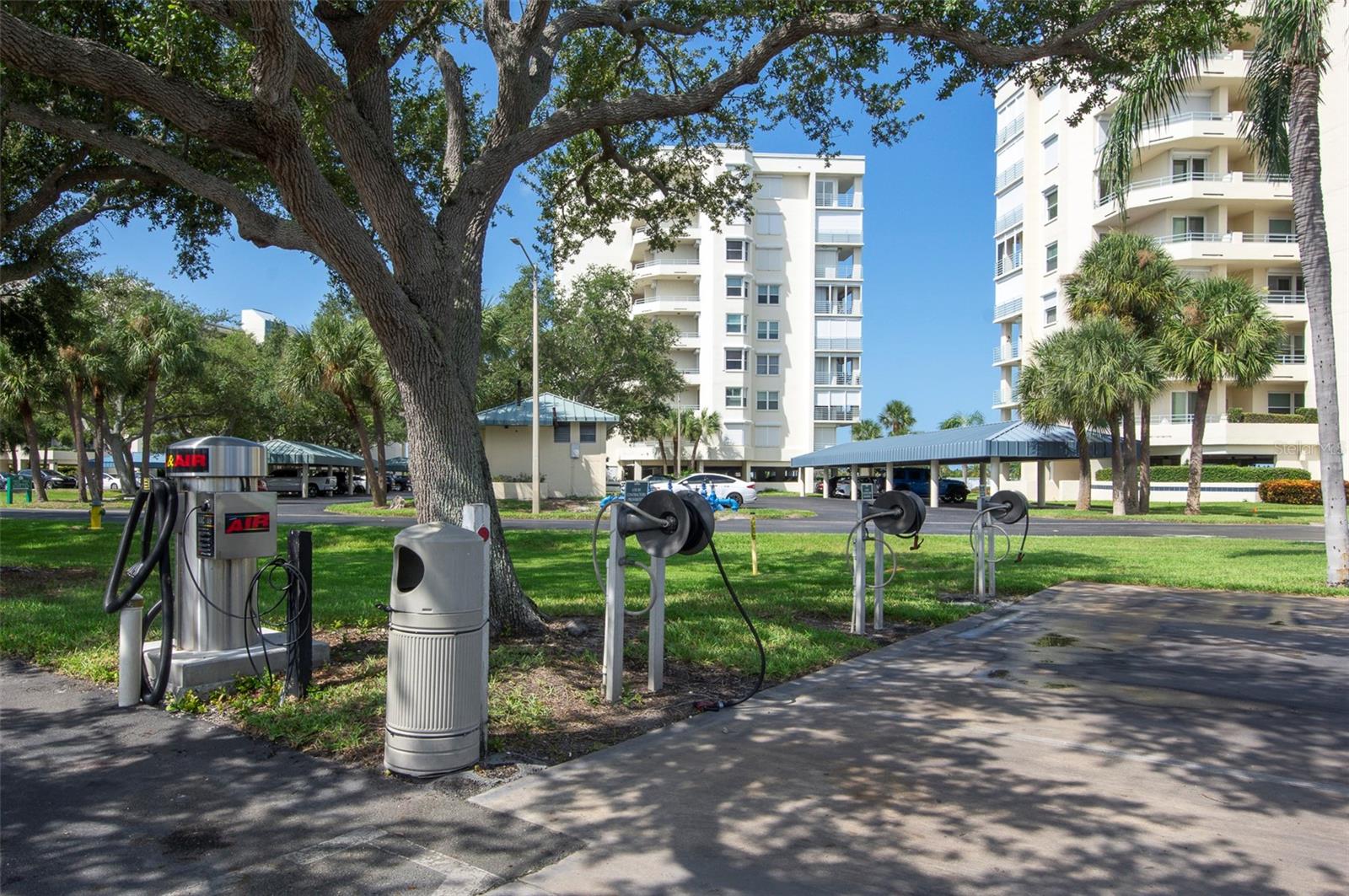 7903 Sailboat Key Blvd S #102 Property Photo 47