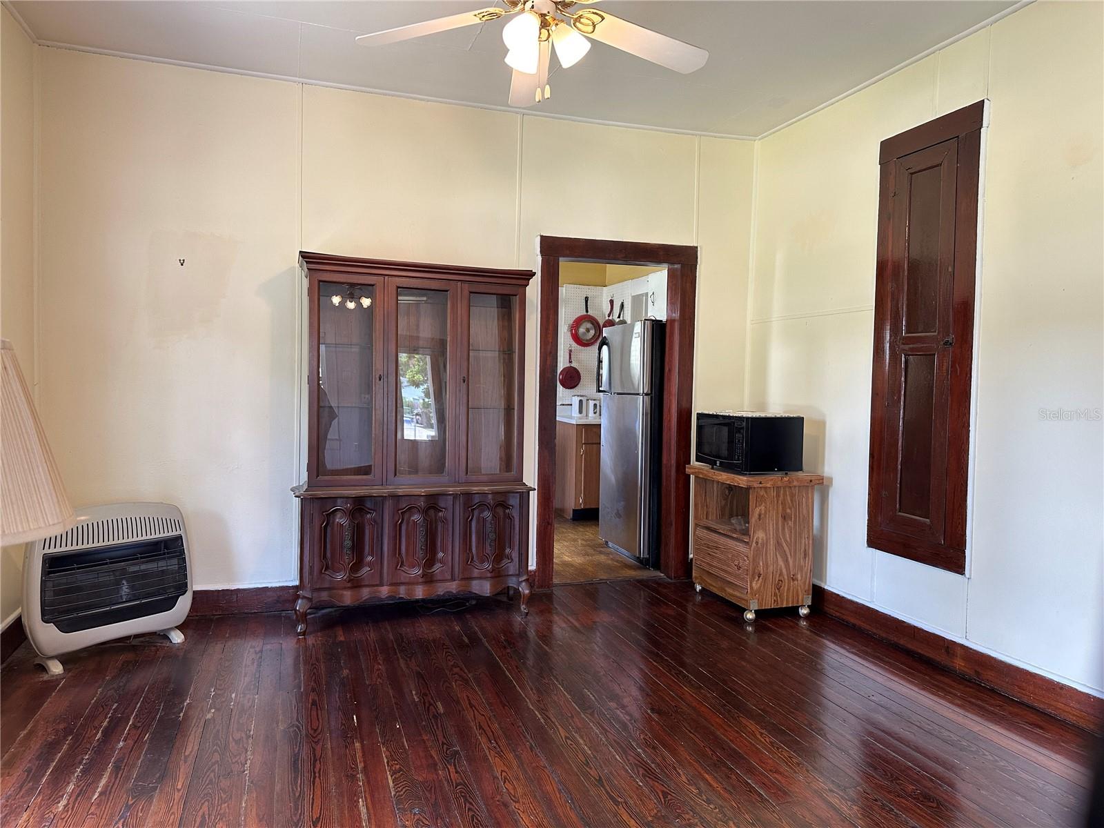 1209 E Ellicott St Property Photo 9