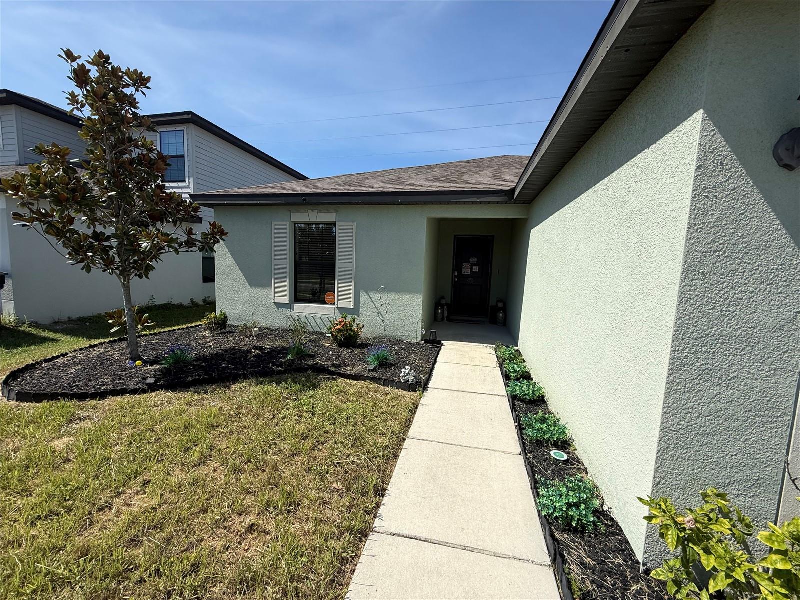 820 Chatham Walk Dr Property Photo 2