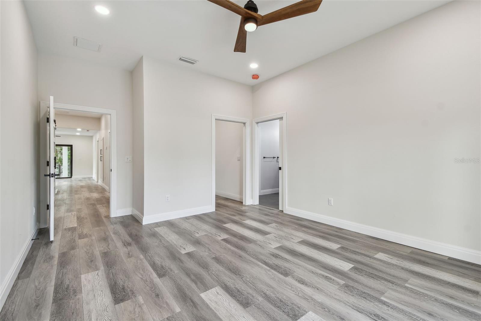1045 Jesse Ave Property Photo 14