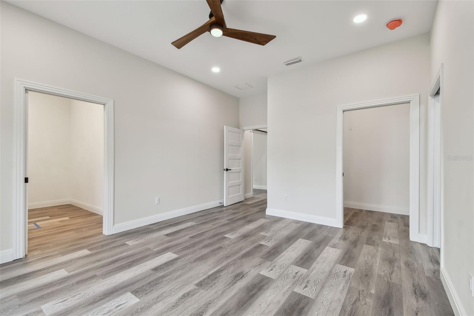 1045 Jesse Ave Property Photo 31