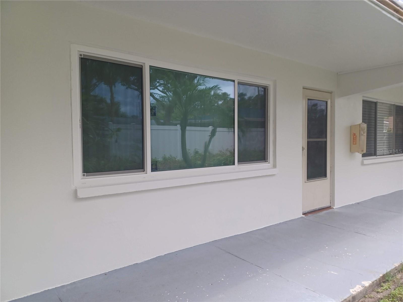 2525 W Bay Dr #a12 Property Photo 2