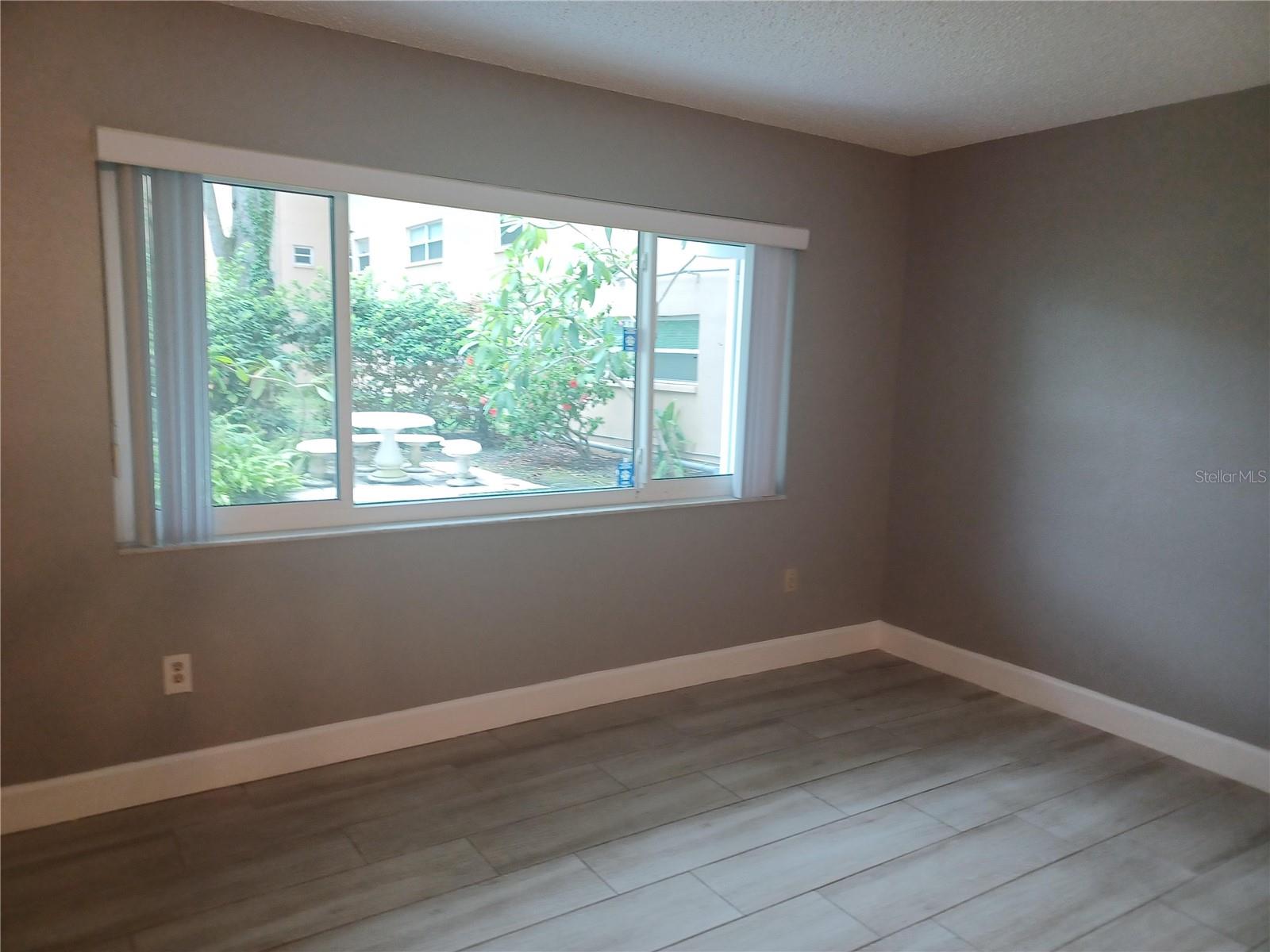 2525 W Bay Dr #a12 Property Photo 4